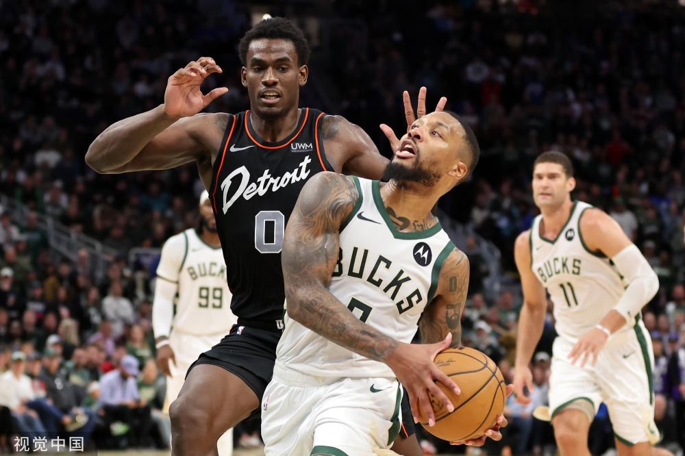 使得游客在 使得游客在