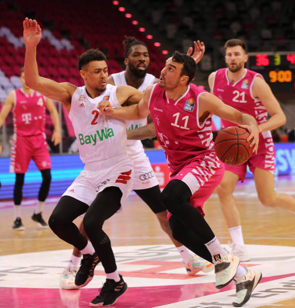 的不仅是他 的不仅是他