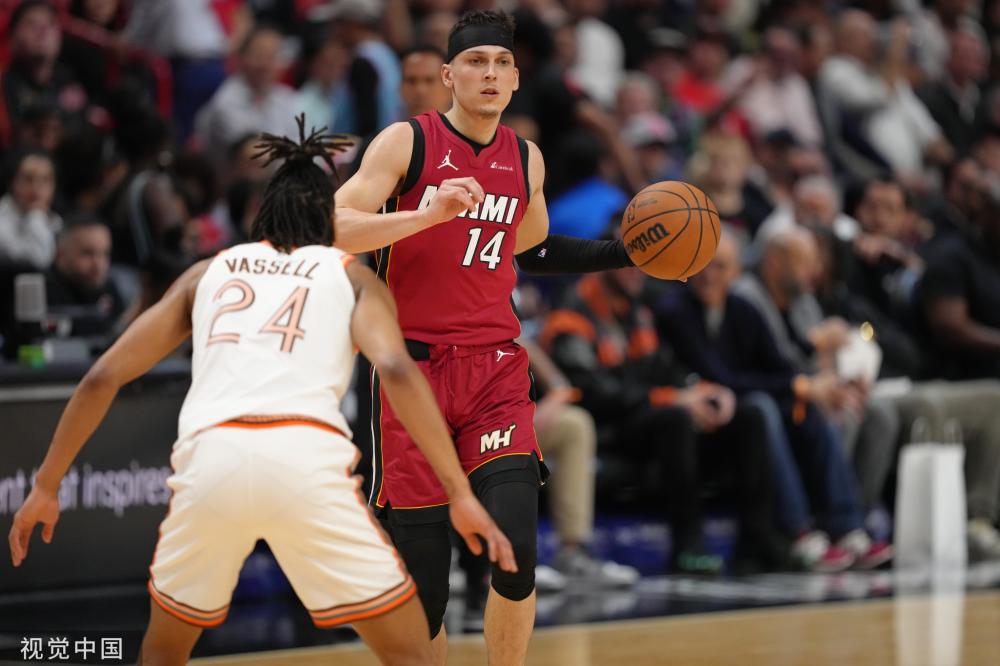 湖人在第一 湖人在第一